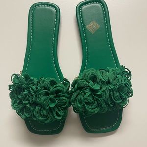 Flat Sandals, Fashionable Green Summer Slide Sandals